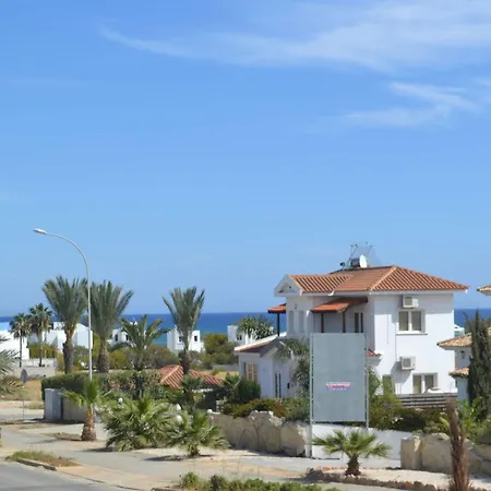 Yolanda Holiday Villa